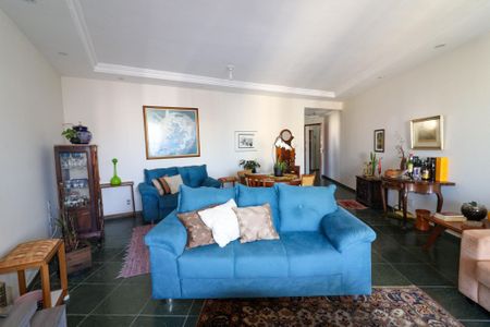 Apartamento à venda com 147m², 3 quartos e 2 vagas