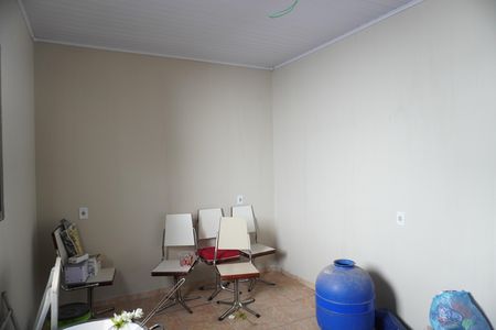 Casa para alugar com 1 quarto, 50m² em Parque Guaianazes, São Paulo