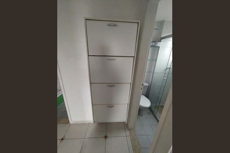 Banheiro de apartamento à venda com 2 quartos, 46m² em Santo Amaro, São Paulo