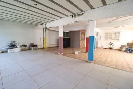 Casa para alugar com 280m², 3 quartos e 2 vagasVaranda
