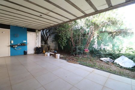 Casa para alugar com 280m², 3 quartos e 2 vagasVaranda
