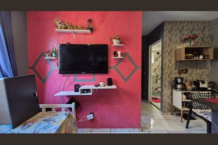 Sala de apartamento à venda com 2 quartos, 47m² em Vila Eldizia, Santo André