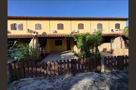 Casa de Condomínio para alugar com 2 quartos, 85m² em Braga, Cabo Frio