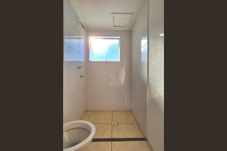 Banheiro de apartamento à venda com 2 quartos, 42m² em Jardim Centenário, Campinas
