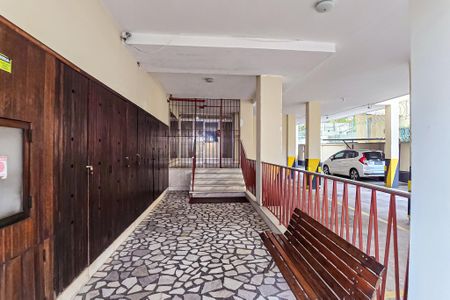 Hall de entrada de apartamento para alugar com 2 quartos, 50m² em Méier, Rio de Janeiro