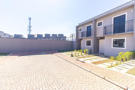 Casa de condomínio para alugar com 70m², 3 quartos e 2 vagas Casa de condomínio para alugar com 70m², 3 quartos e 2 vagasFachada