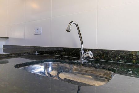 Casa de condomínio para alugar com 70m², 3 quartos e 2 vagas Casa de condomínio para alugar com 70m², 3 quartos e 2 vagasCozinha - Torneira