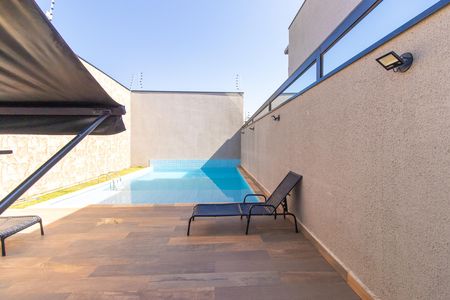 Casa de condomínio para alugar com 70m², 3 quartos e 2 vagas Casa de condomínio para alugar com 70m², 3 quartos e 2 vagasÁrea comum - Piscina