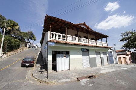 Fachada de casa para alugar com 4 quartos, 340m² em Salgado Filho, Belo Horizonte