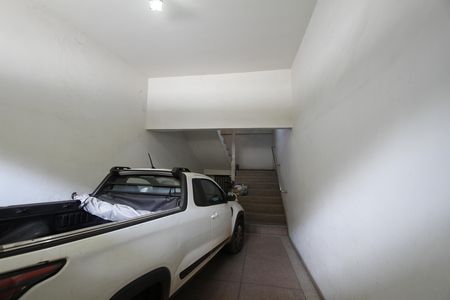 Garagem de casa para alugar com 4 quartos, 340m² em Salgado Filho, Belo Horizonte