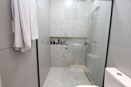 Banheiro da Suíte de casa para alugar com 4 quartos, 340m² em Salgado Filho, Belo Horizonte