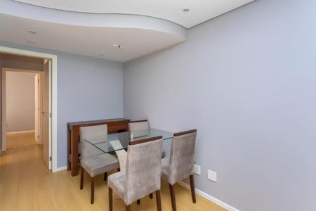 Apartamento à venda com 63m², 2 quartos e 1 vagaSala