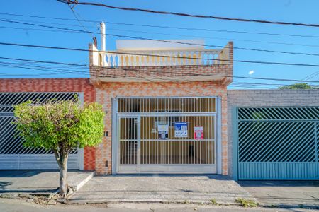Fachada de casa para alugar com 4 quartos, 255m² em Jardim Dracena, São Paulo