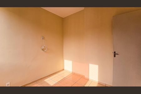 Apartamento para alugar com 76m², 3 quartos e 1 vaga Apartamento para alugar com 76m², 3 quartos e 1 vagaQuarto 2