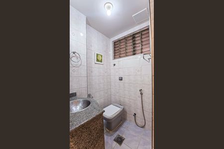 Apartamento para alugar com 76m², 3 quartos e 1 vaga Apartamento para alugar com 76m², 3 quartos e 1 vagaBanheiro