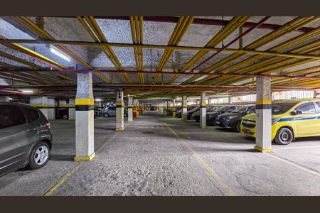 Apartamento para alugar com 76m², 3 quartos e 1 vaga Apartamento para alugar com 76m², 3 quartos e 1 vagaGaragem