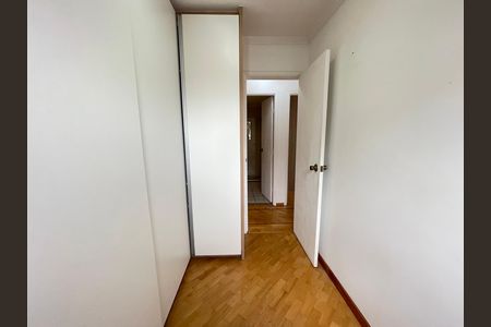 Apartamento para alugar com 74m², 3 quartos e 2 vagasQuarto 3