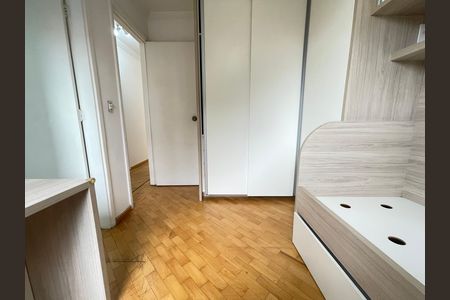 Apartamento para alugar com 74m², 3 quartos e 2 vagasQuarto 2