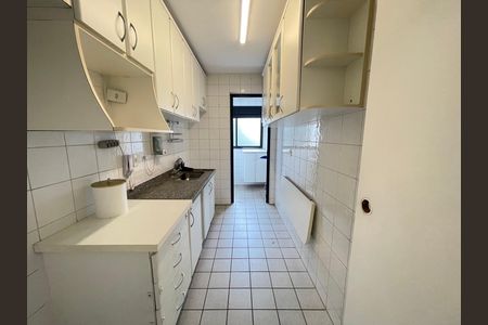 Apartamento para alugar com 74m², 3 quartos e 2 vagasCozinha