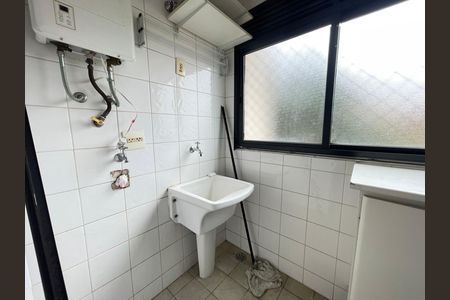 Apartamento para alugar com 74m², 3 quartos e 2 vagasÁrea de Serviço