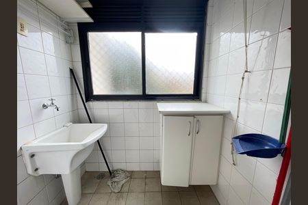 Apartamento para alugar com 74m², 3 quartos e 2 vagasÁrea de Serviço