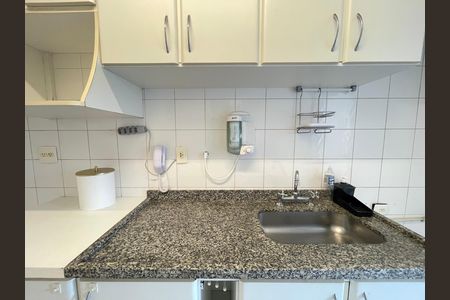 Apartamento para alugar com 74m², 3 quartos e 2 vagasCozinha