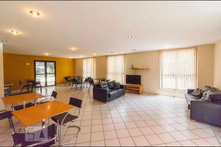 Apartamento para alugar com 74m², 3 quartos e 2 vagasÁrea comum
