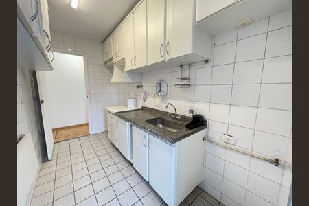 Apartamento para alugar com 74m², 3 quartos e 2 vagasCozinha