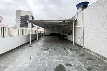 Apartamento à venda com 34m², 1 quarto e sem vaga