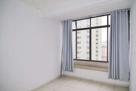 Apartamento à venda com 34m², 1 quarto e sem vaga