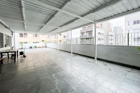 Apartamento à venda com 34m², 1 quarto e sem vaga