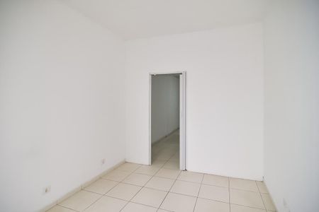 Apartamento à venda com 34m², 1 quarto e sem vaga