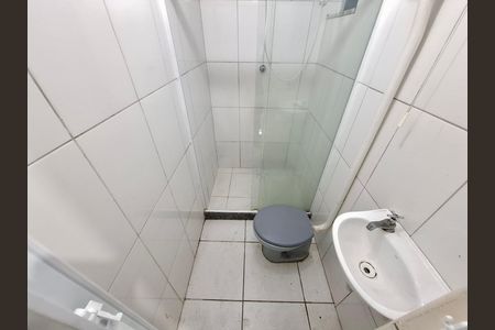 Apartamento para alugar com 32m², 1 quarto e sem vagaBanheiro 
