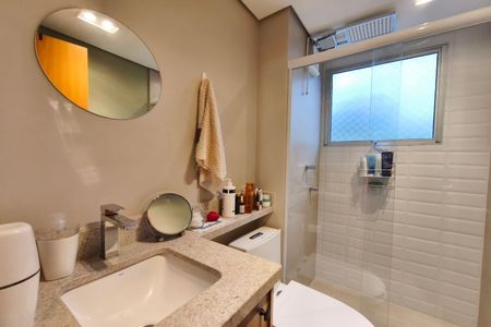 Banheiro de apartamento à venda com 2 quartos, 40m² em Parque das Cachoeiras, Campinas