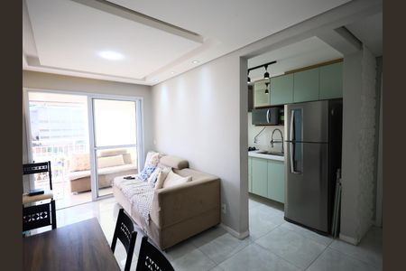Sala de apartamento à venda com 2 quartos, 51m² em Jardim Roberto, Osasco