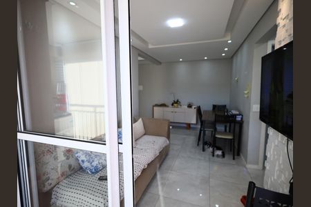 Sala de apartamento à venda com 2 quartos, 51m² em Jardim Roberto, Osasco