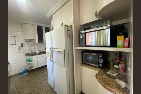Apartamento à venda com 220m², 4 quartos e 4 vagas Apartamento à venda com 220m², 4 quartos e 4 vagasFoto 27