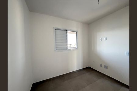 Apartamento para alugar com 2 quartos, 40m² em Vila Bertioga, São Paulo