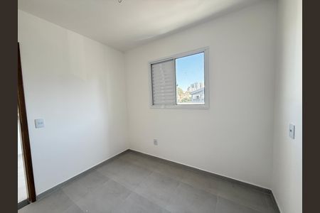 Apartamento para alugar com 2 quartos, 40m² em Vila Bertioga, São Paulo