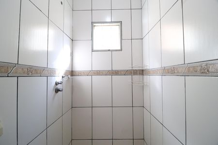 Banheiro do Quarto 3 de casa para alugar com 3 quartos, 200m² em Jardim das Palmeiras, Uberlândia