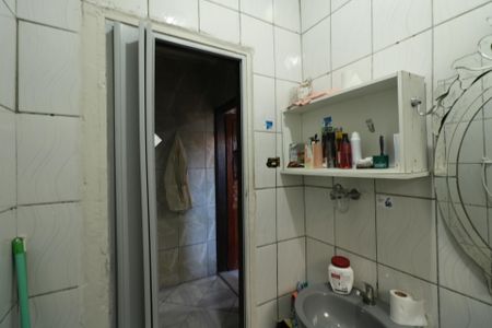 Banheiro de casa para alugar com 2 quartos, 150m² em Eldorado, Diadema