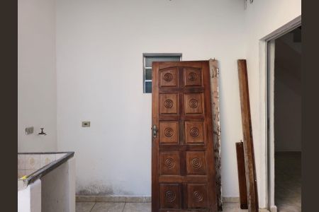 Casa para alugar com 30m², 1 quarto e 1 vagaÁrea de Serviço