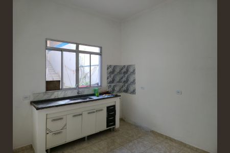 Casa para alugar com 30m², 1 quarto e 1 vagaCozinha 