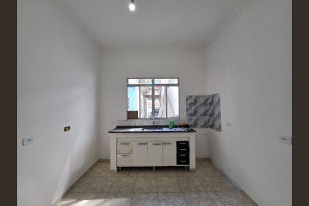 Casa para alugar com 30m², 1 quarto e 1 vagaCozinha 