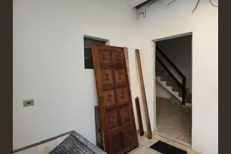 Casa para alugar com 30m², 1 quarto e 1 vagaÁrea de Serviço