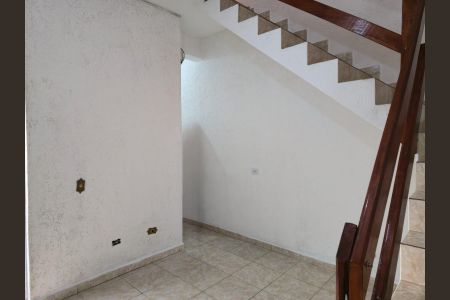 Casa para alugar com 30m², 1 quarto e 1 vagaSala 