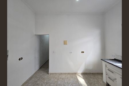 Casa para alugar com 30m², 1 quarto e 1 vagaCozinha 