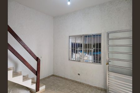 Casa para alugar com 30m², 1 quarto e 1 vagaSala 