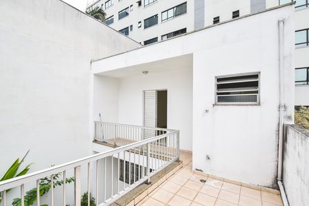 Varanda da suíte de casa para alugar com 1 quarto, 100m² em Vila Mariana, São Paulo