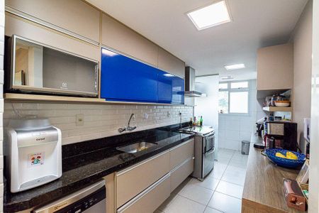 Apartamento à venda com 120m², 3 quartos e 2 vagas